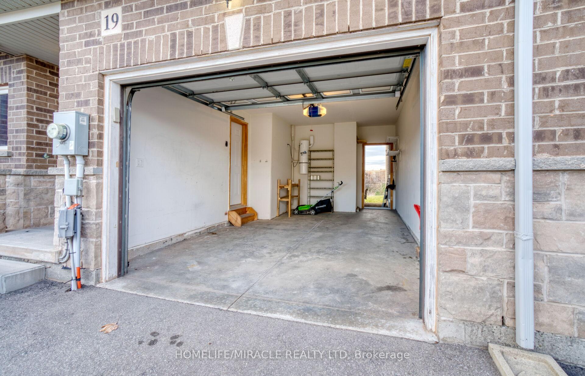 Photo 29 of 19 Pinot Crescent, Hamilton, Winona — HOMEH
