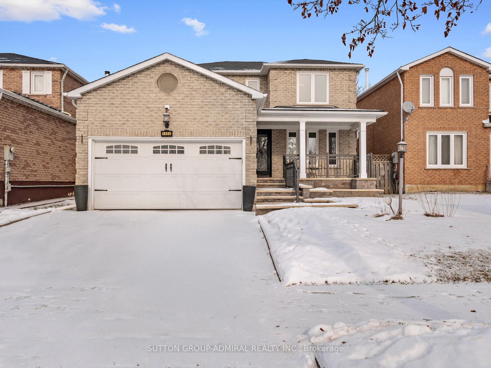 Front of 1552 Dellbrook Avenue