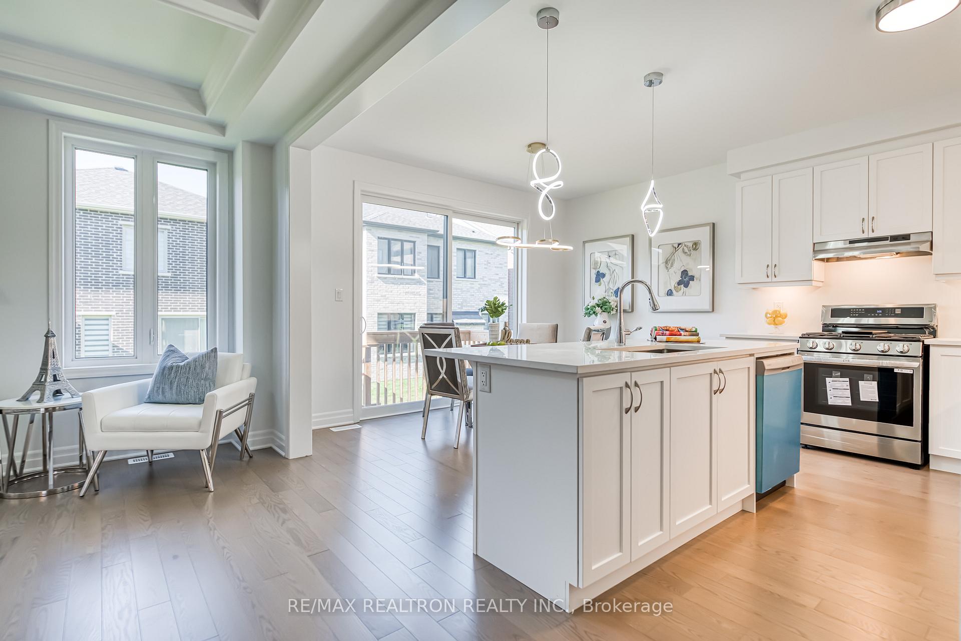 Photo 20 of 63 Greenridge Crescent, Markham, Victoria Square — HOMEH