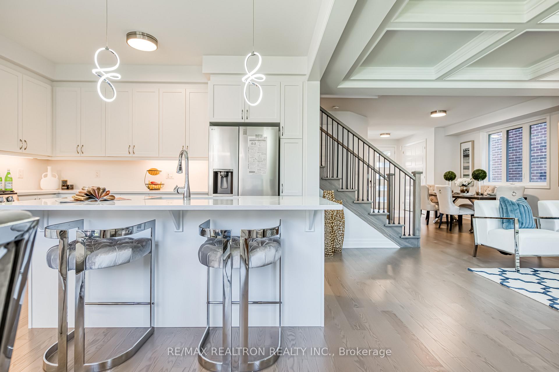 Photo 25 of 63 Greenridge Crescent, Markham, Victoria Square — HOMEH