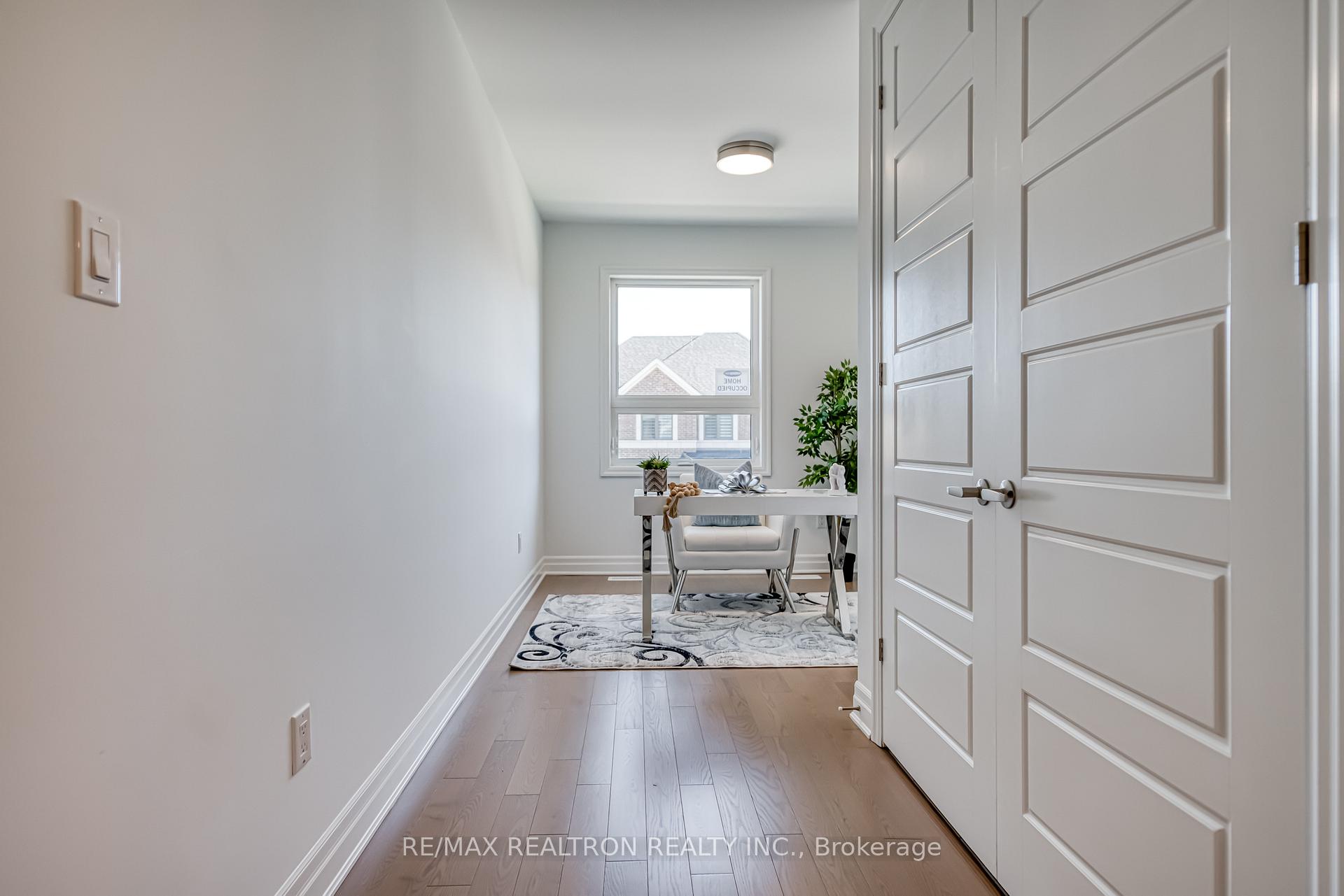 Photo 30 of 63 Greenridge Crescent, Markham, Victoria Square — HOMEH