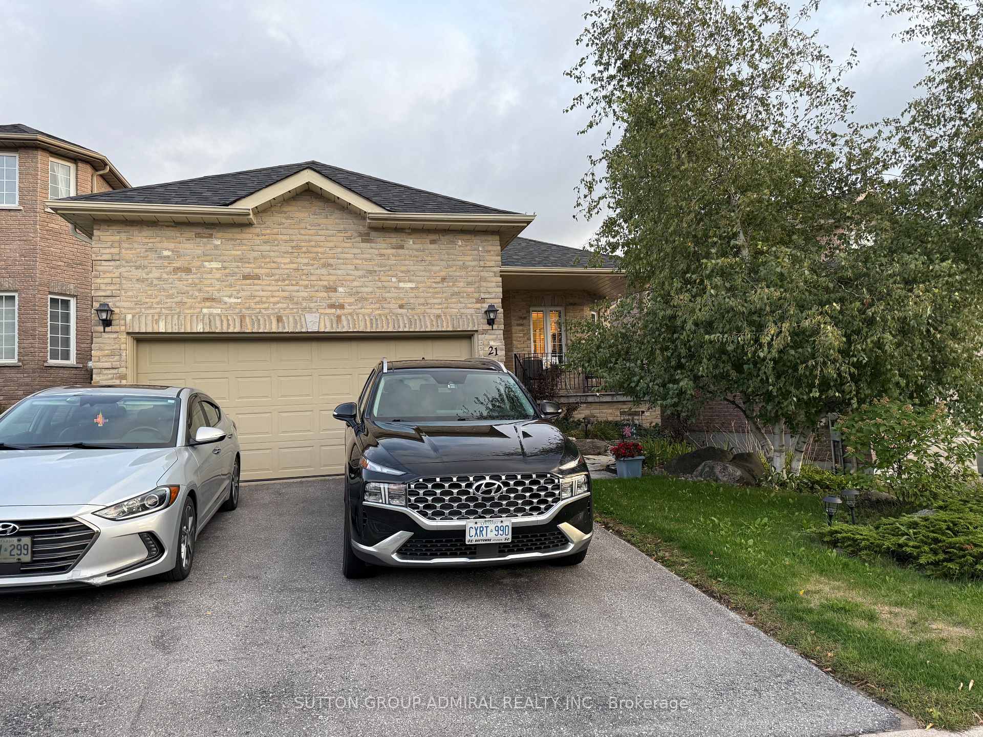 Front of 21 Black Ash Trail S