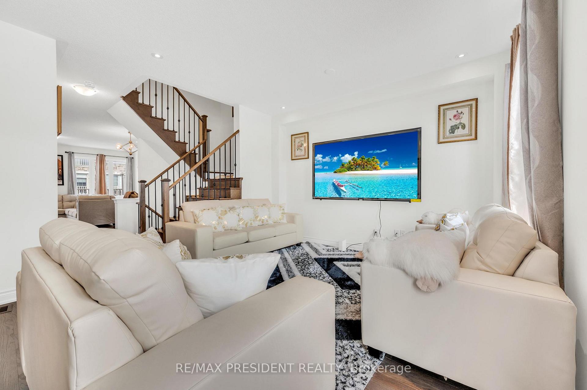 Photo 11 of 8575 Financial Drive, Brampton, Bram West — HOMEH