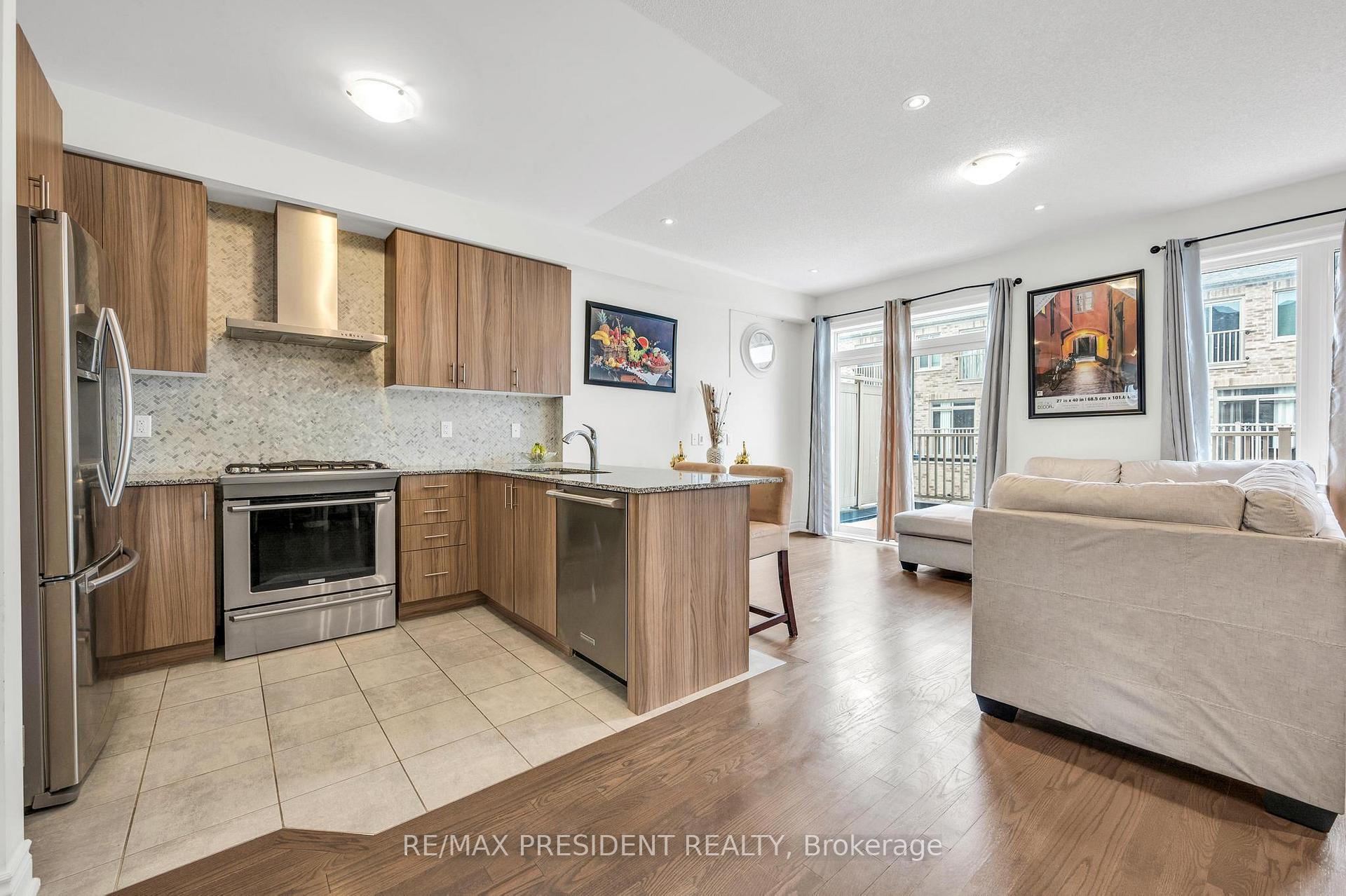 Photo 17 of 8575 Financial Drive, Brampton, Bram West — HOMEH