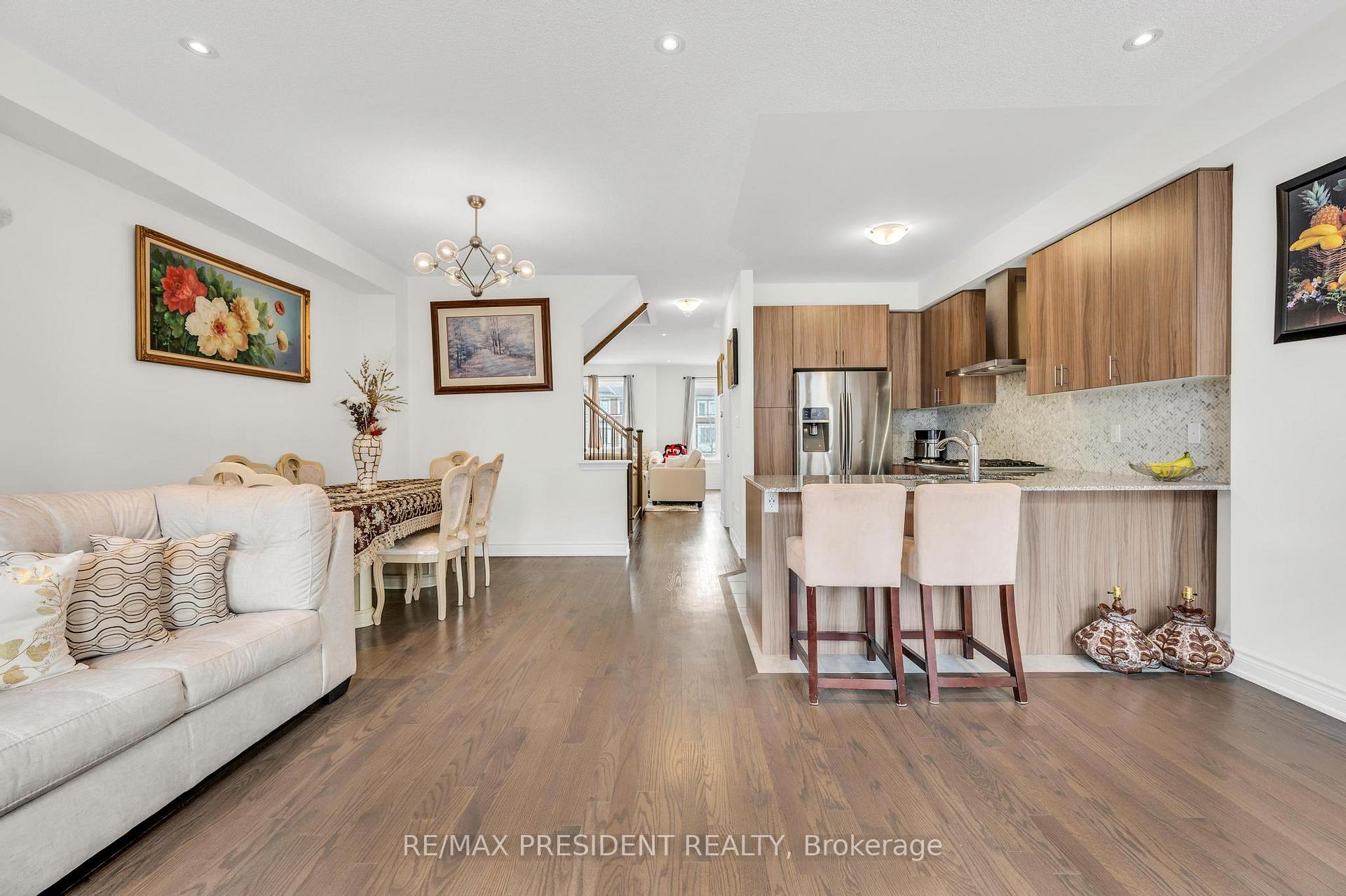Photo 27 of 8575 Financial Drive, Brampton, Bram West — HOMEH