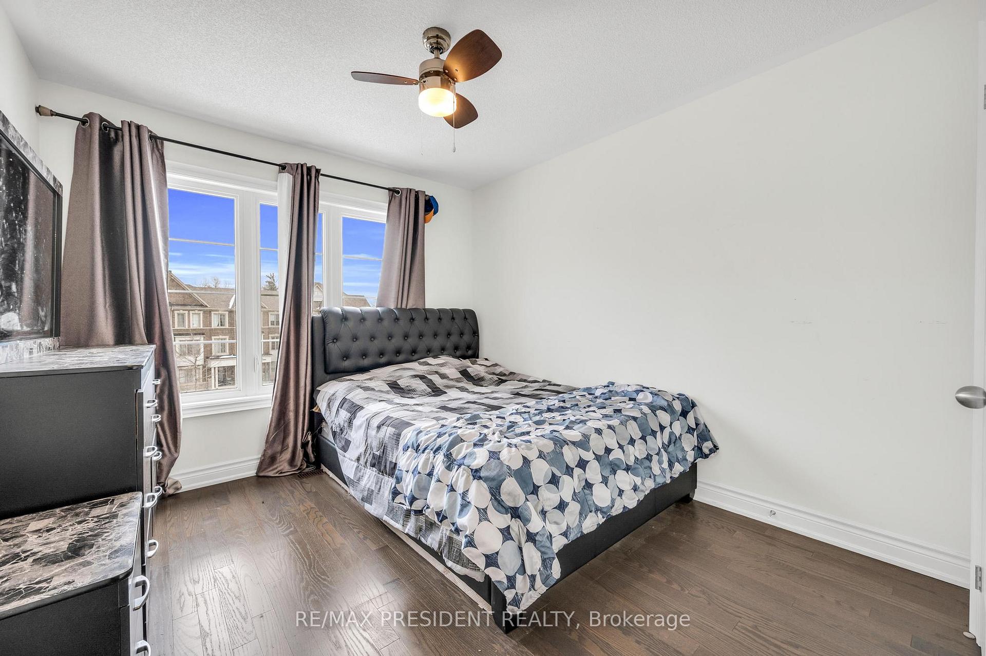 Photo 33 of 8575 Financial Drive, Brampton, Bram West — HOMEH