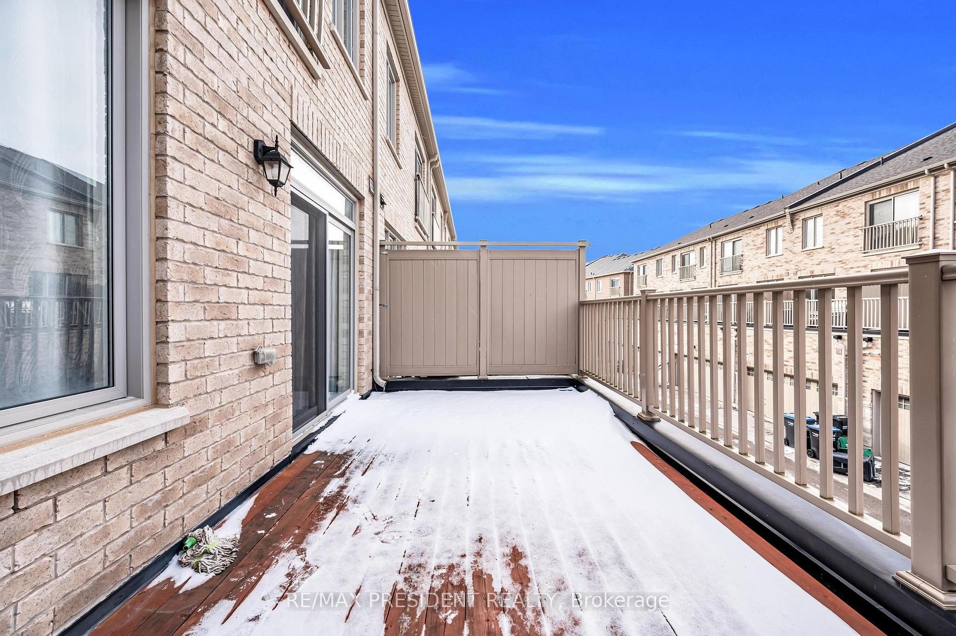 Photo 35 of 8575 Financial Drive, Brampton, Bram West — HOMEH