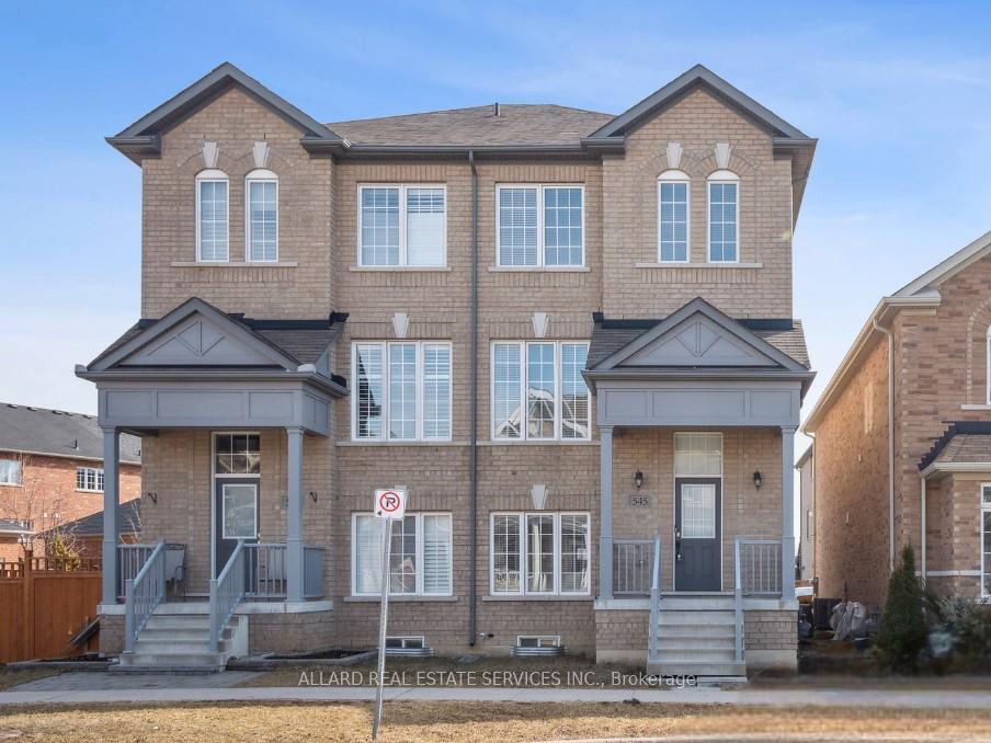 Front of 545 Cornell Centre Boulevard