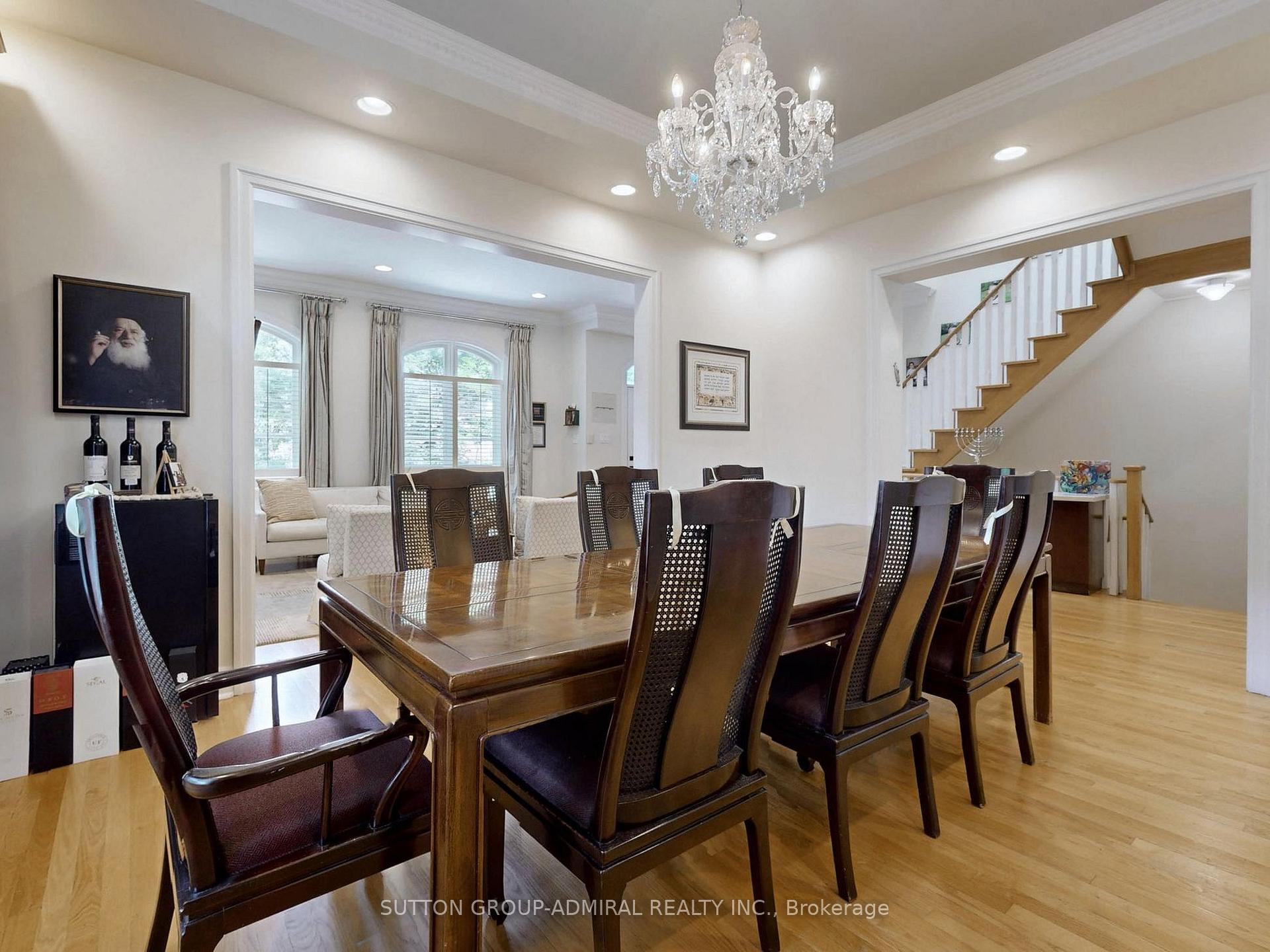 Photo 5 of 487 Lytton Boulevard, Toronto, Bedford Park-Nortown — HOMEH