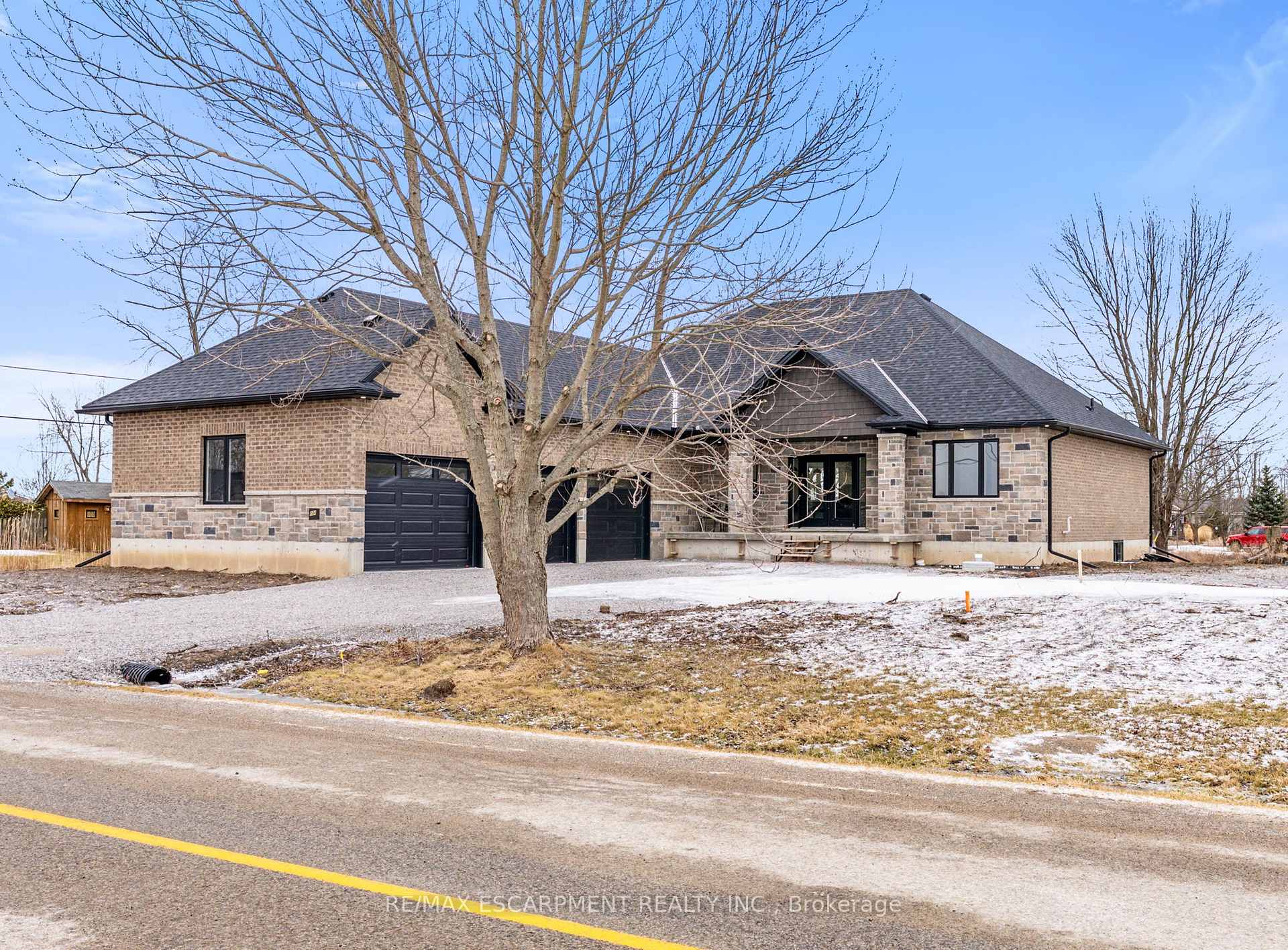 Photo 2 of 804 South Coast Drive, Haldimand — HOMEH