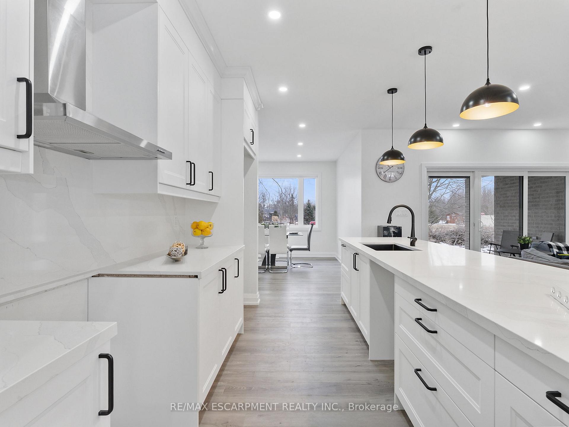 Photo 9 of 804 South Coast Drive, Haldimand — HOMEH