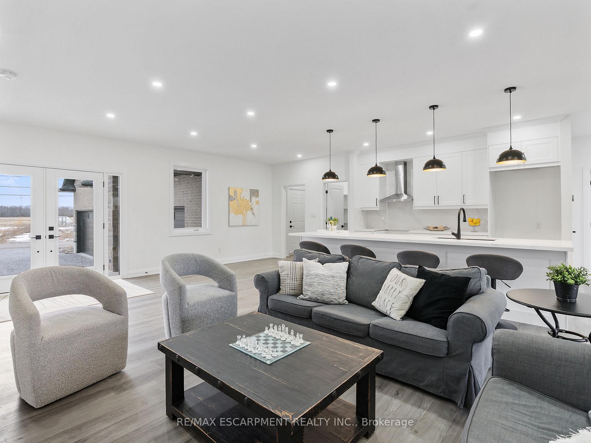 Photo 18 of 804 South Coast Drive, Haldimand — HOMEH