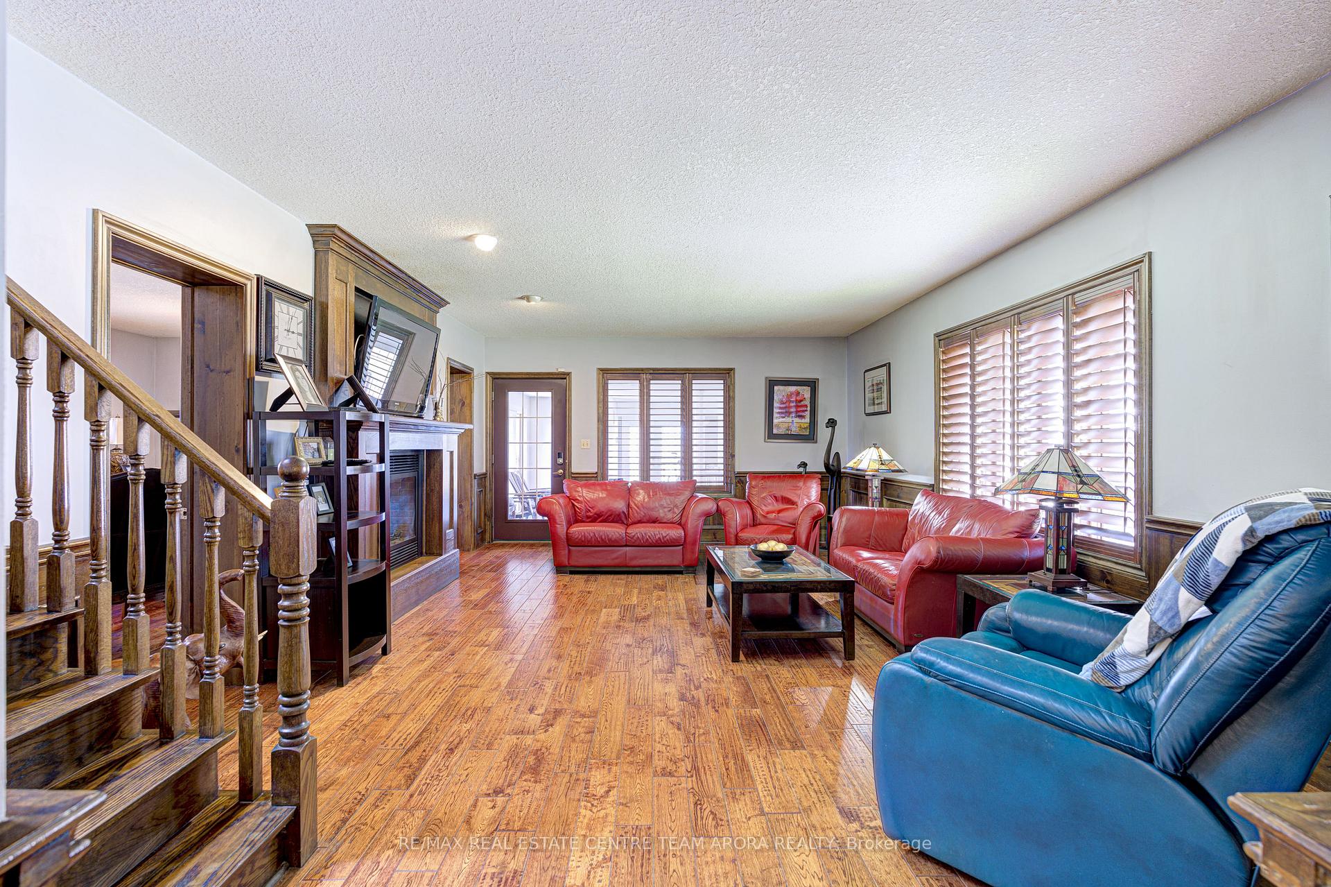Photo 5 of 345 Freelton Road, Hamilton, Freelton — HOMEH