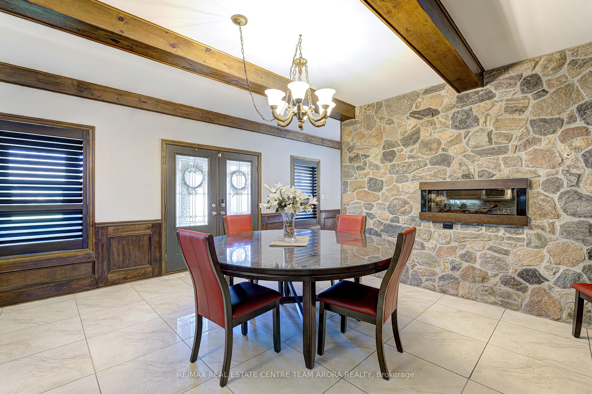 Photo 14 of 345 Freelton Road, Hamilton, Freelton — HOMEH