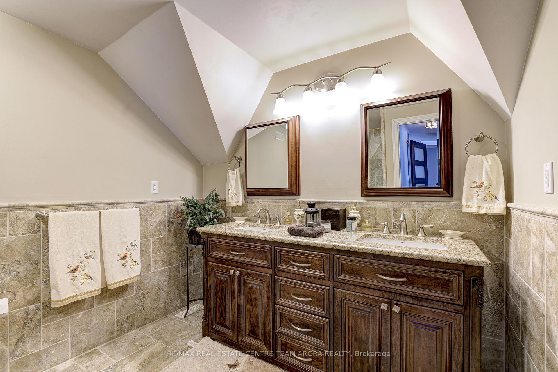 Photo 32 of 345 Freelton Road, Hamilton, Freelton — HOMEH