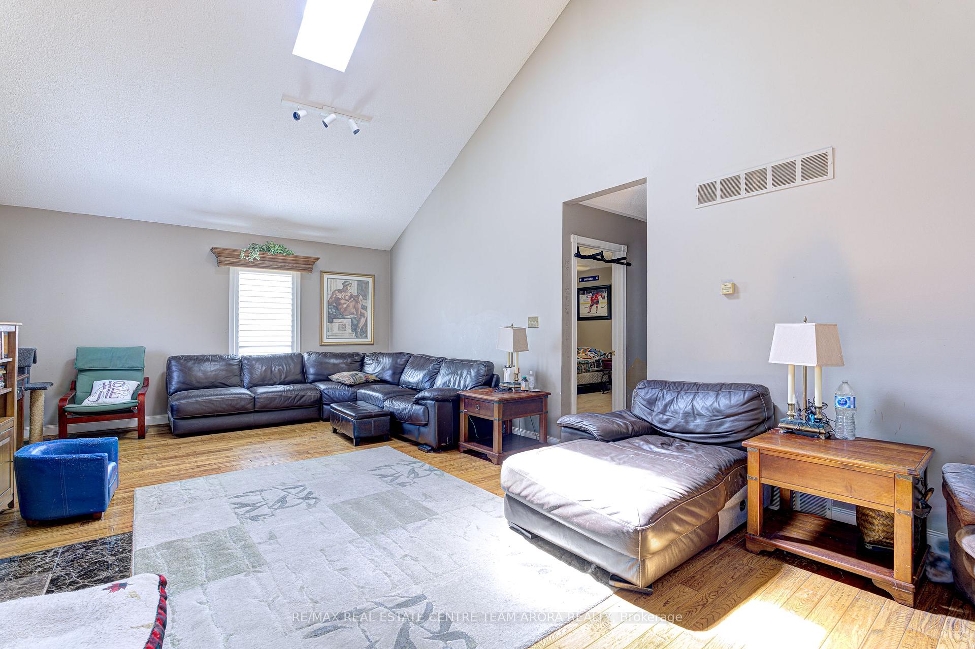 Photo 49 of 345 Freelton Road, Hamilton, Freelton — HOMEH