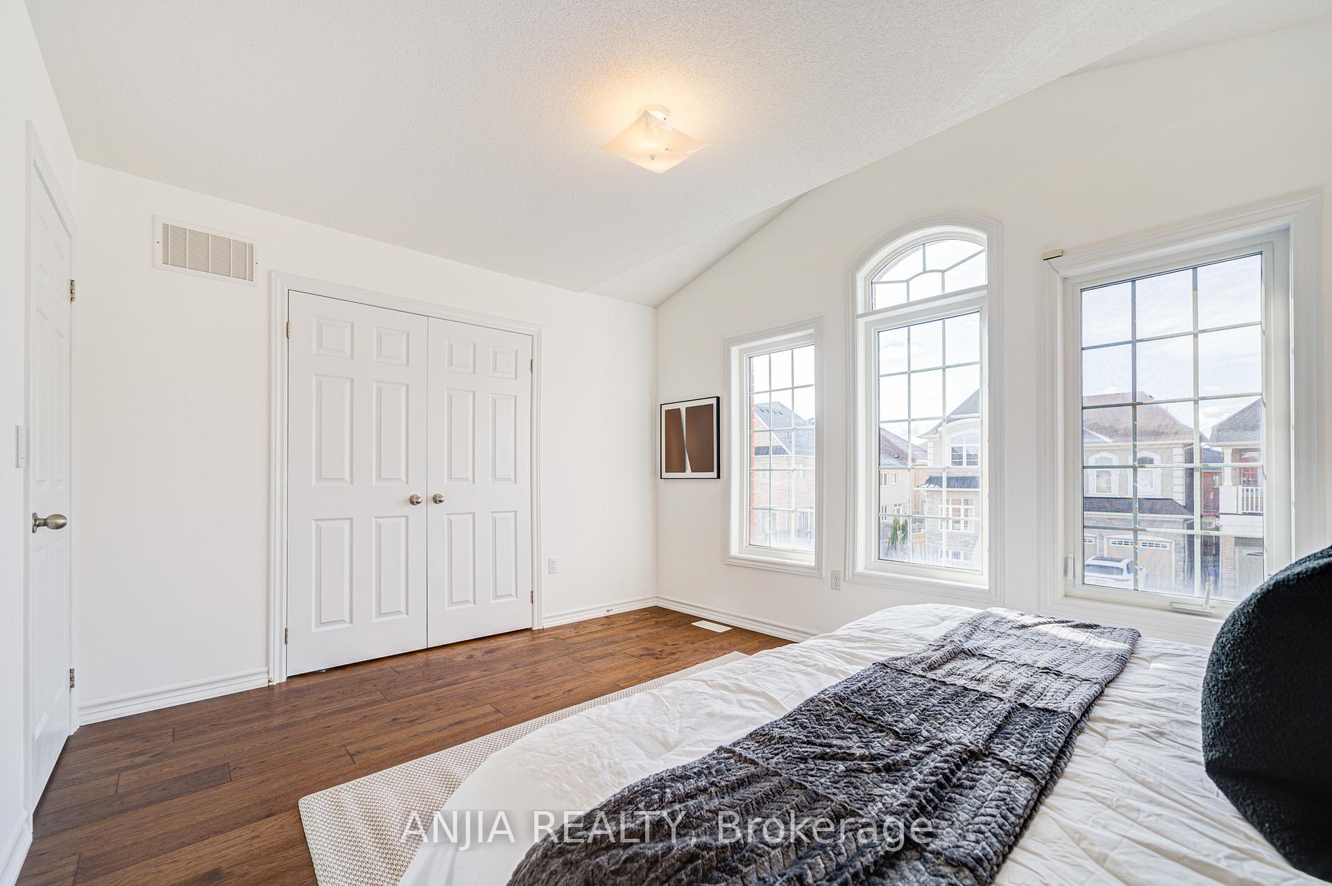 Photo 27 of 2 Beebe Crescent, Markham, Wismer — HOMEH