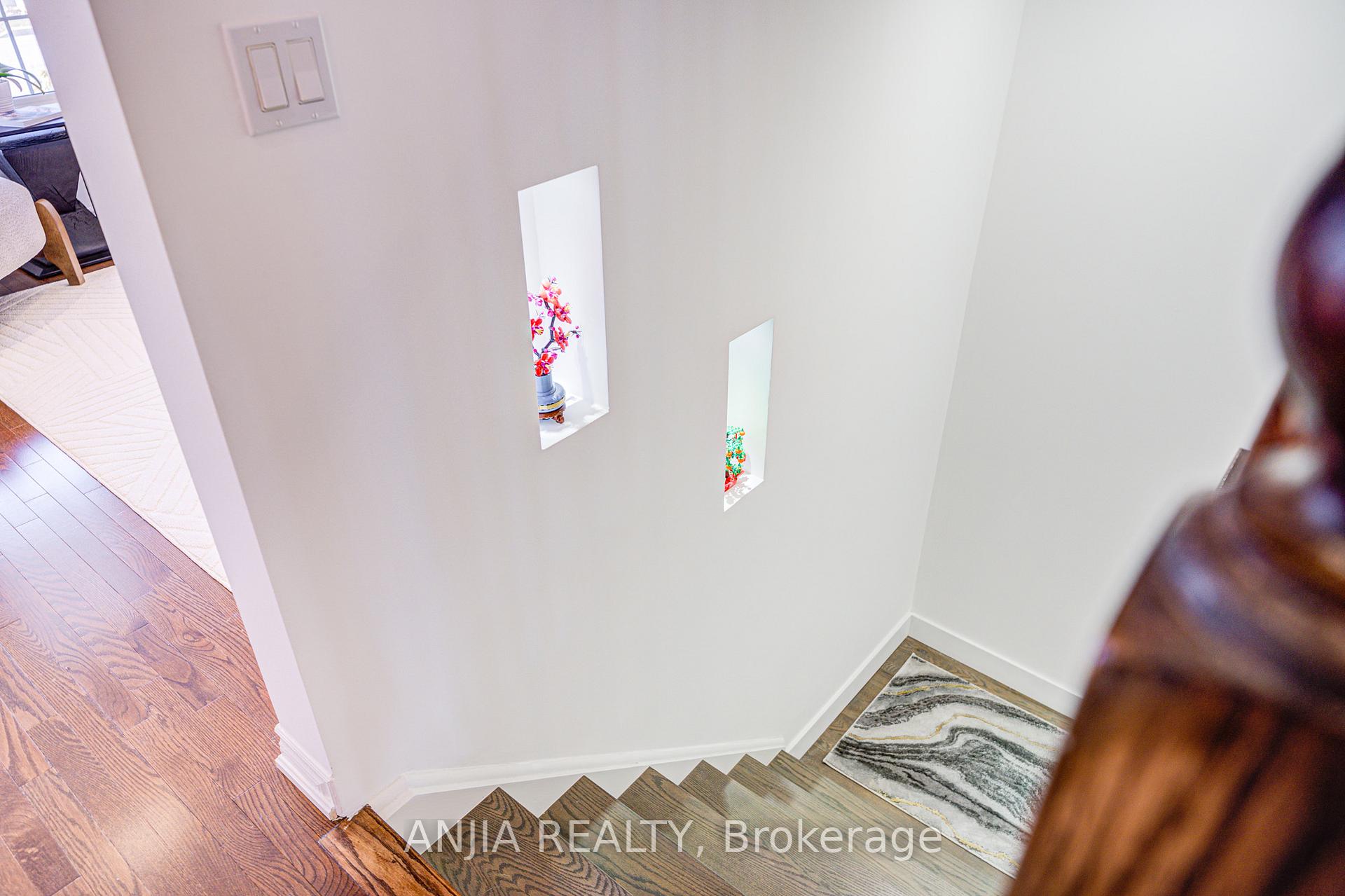 Photo 28 of 2 Beebe Crescent, Markham, Wismer — HOMEH