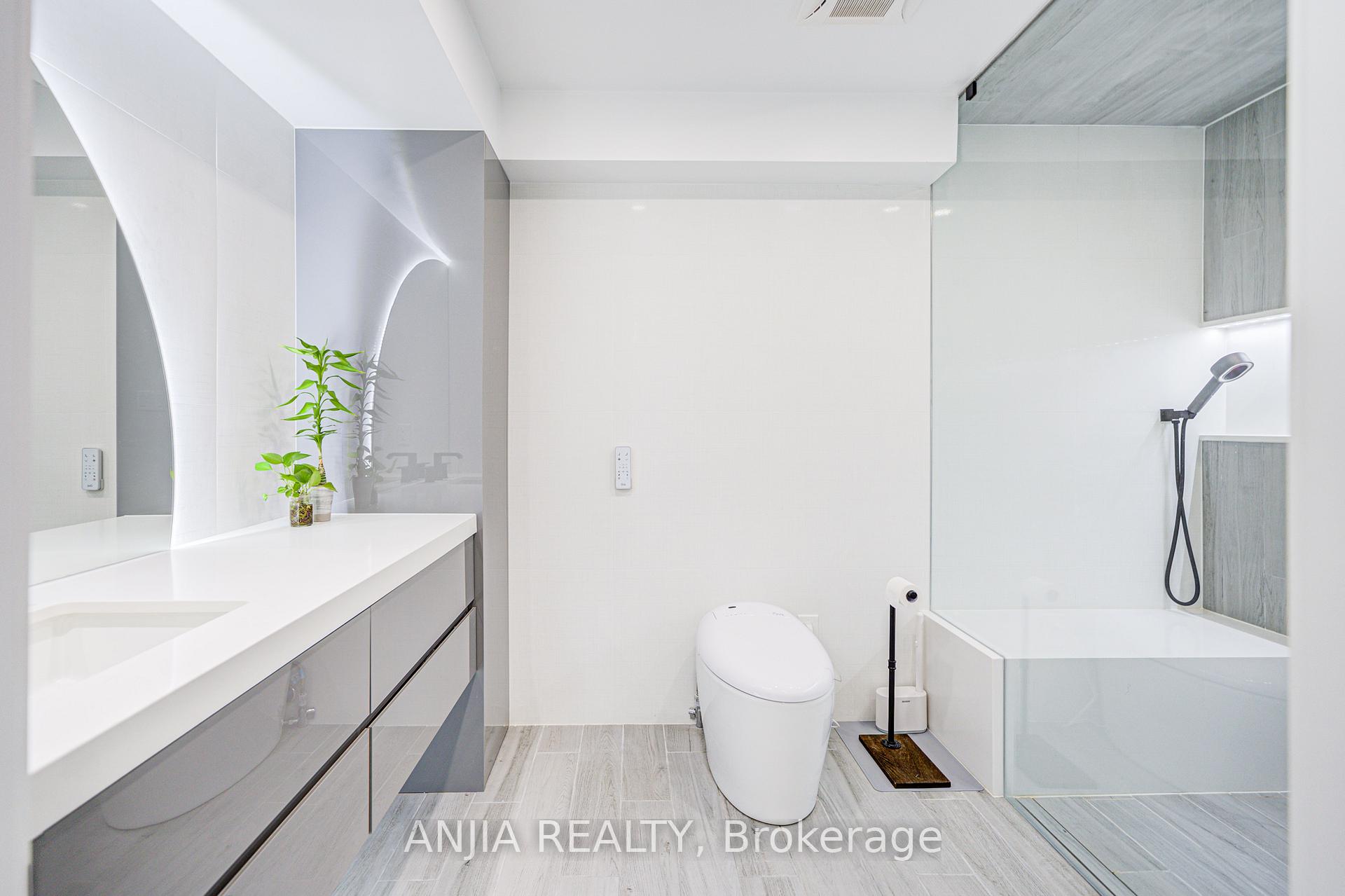 Photo 47 of 2 Beebe Crescent, Markham, Wismer — HOMEH