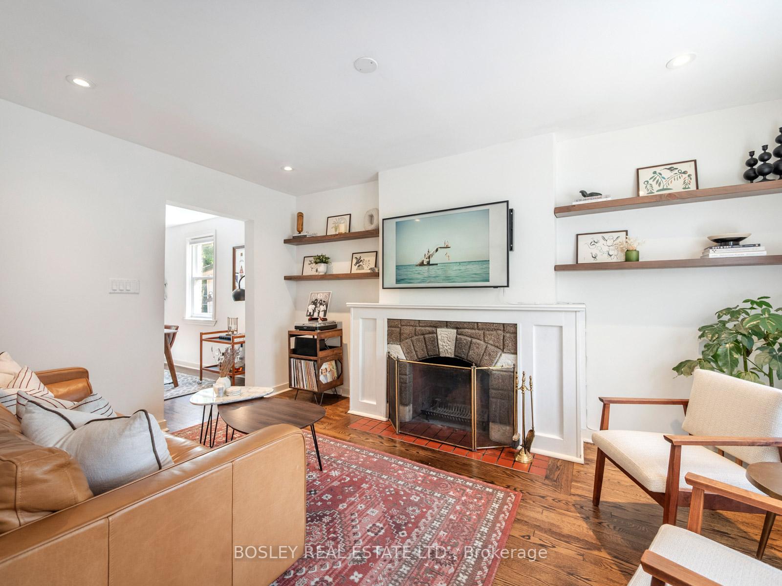 Photo 5 of 25 Newman Avenue, Toronto, Crescent Town — HOMEH