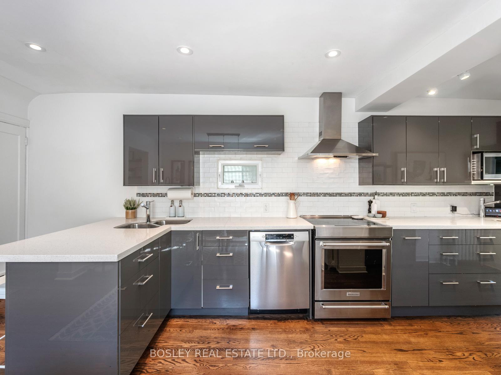 Photo 16 of 25 Newman Avenue, Toronto, Crescent Town — HOMEH