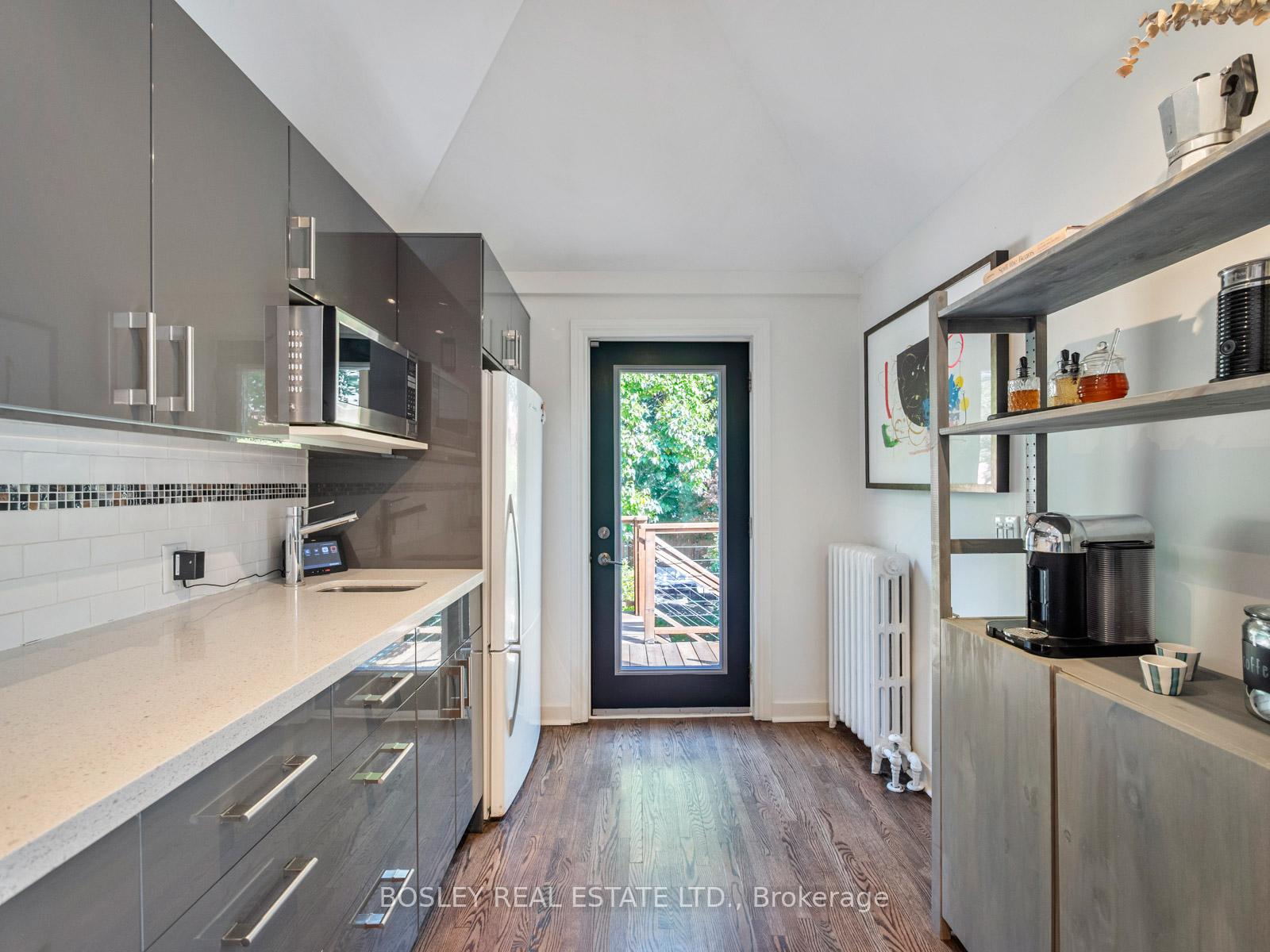 Photo 18 of 25 Newman Avenue, Toronto, Crescent Town — HOMEH