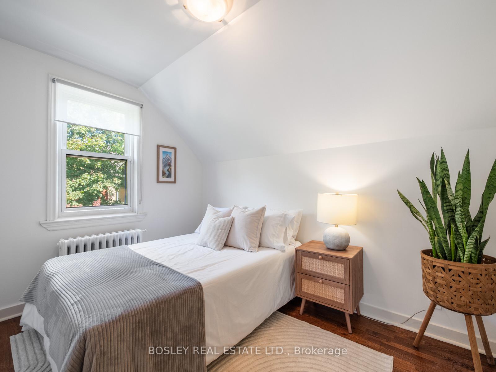 Photo 27 of 25 Newman Avenue, Toronto, Crescent Town — HOMEH