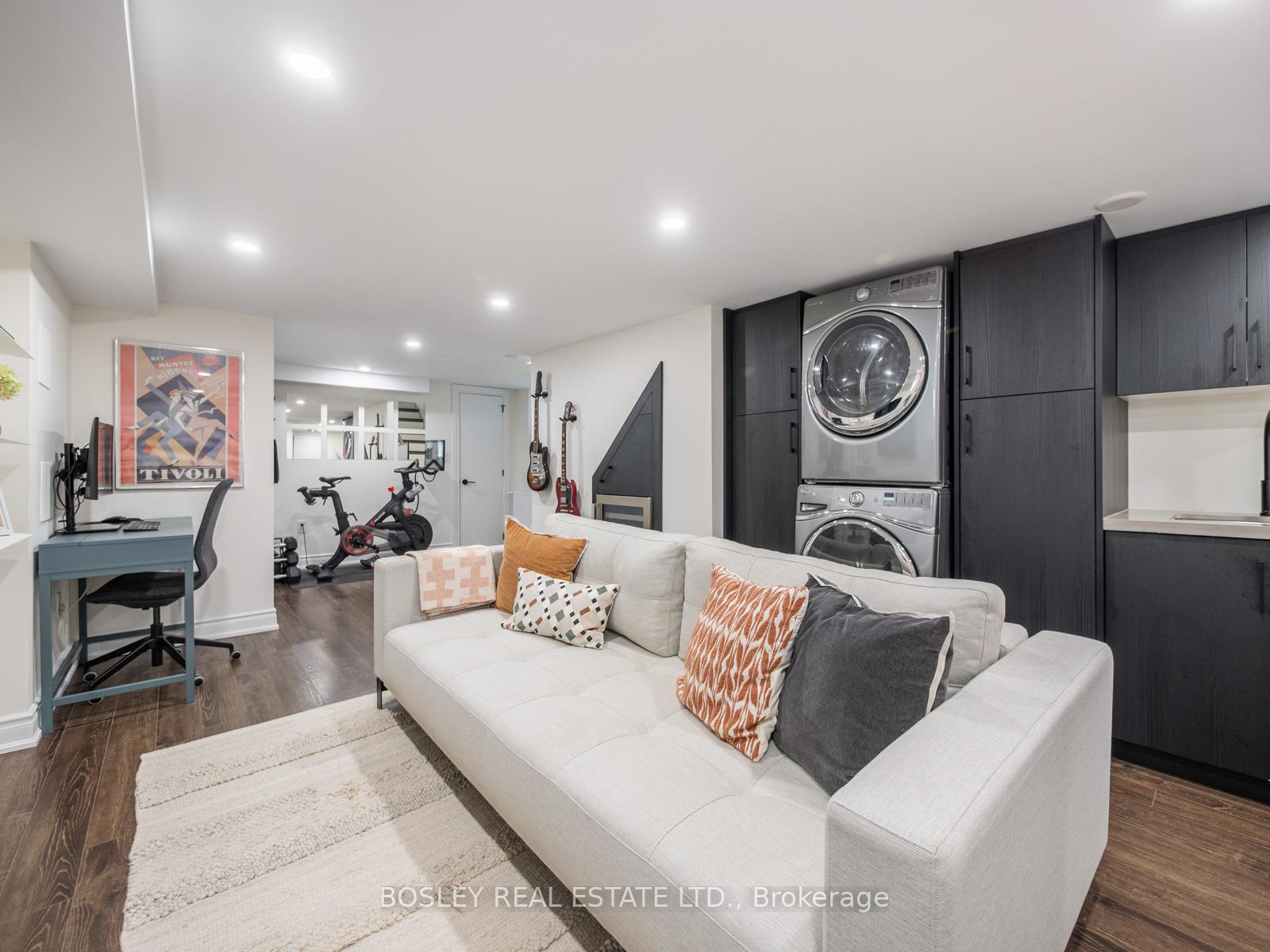 Photo 36 of 25 Newman Avenue, Toronto, Crescent Town — HOMEH