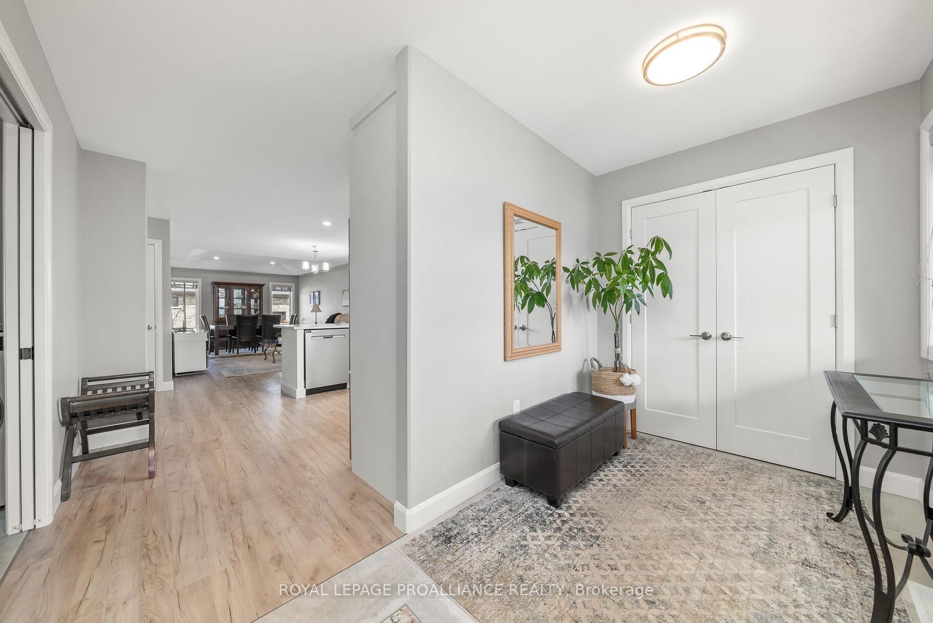 Photo 7 of 40 Lehtinen Crescent, Belleville, Belleville Ward — HOMEH