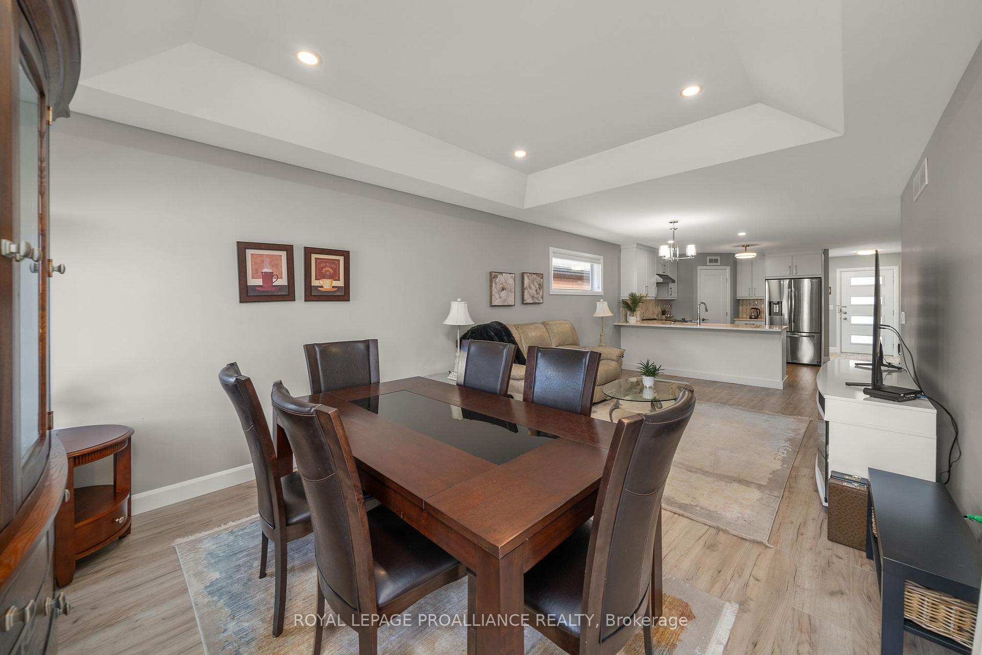 Photo 13 of 40 Lehtinen Crescent, Belleville, Belleville Ward — HOMEH