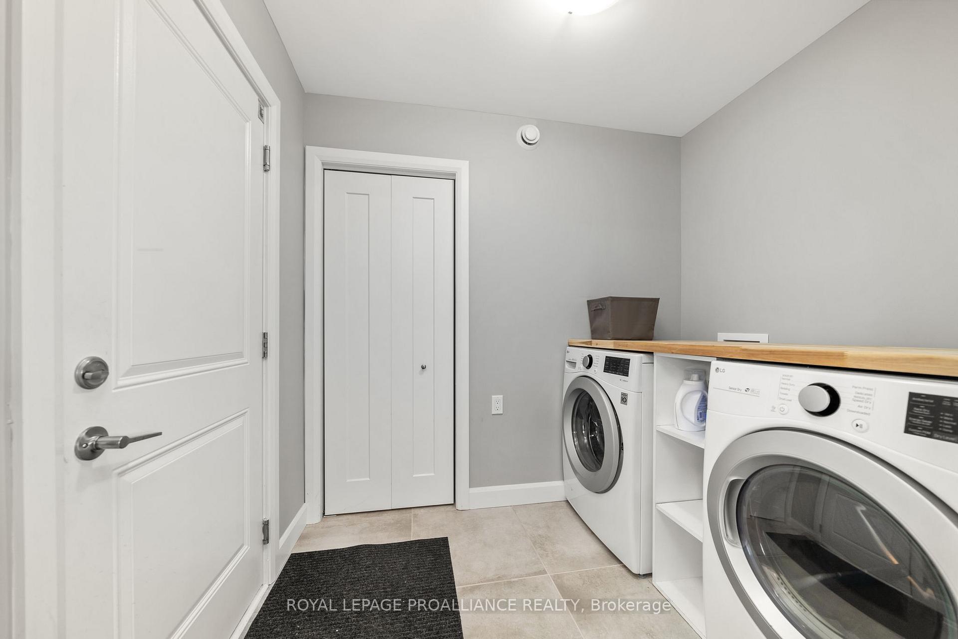 Photo 18 of 40 Lehtinen Crescent, Belleville, Belleville Ward — HOMEH