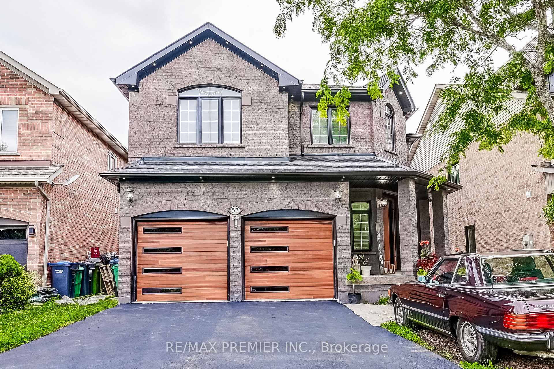 Photo 2 of 57 Mount Hope Road, Caledon, Bolton North — HOMEH