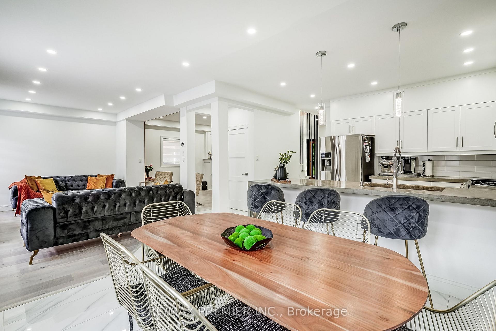Photo 11 of 57 Mount Hope Road, Caledon, Bolton North — HOMEH