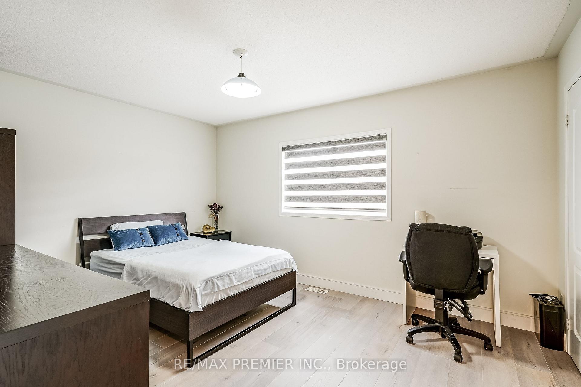 Photo 21 of 57 Mount Hope Road, Caledon, Bolton North — HOMEH