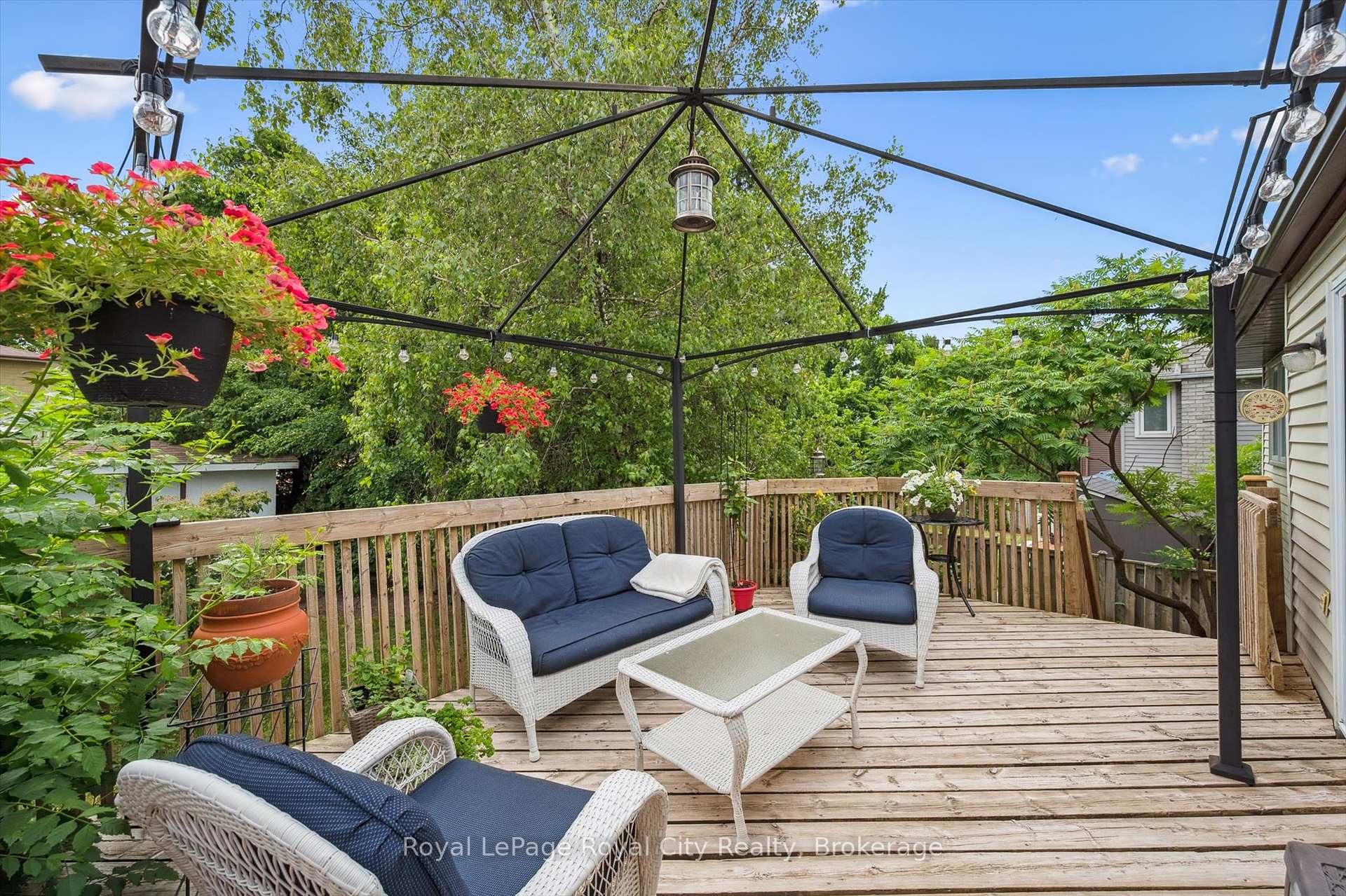 Photo 31 of 9 Dunhill Crescent, Guelph, Willow West/Sugarbush/West Acres — HOMEH