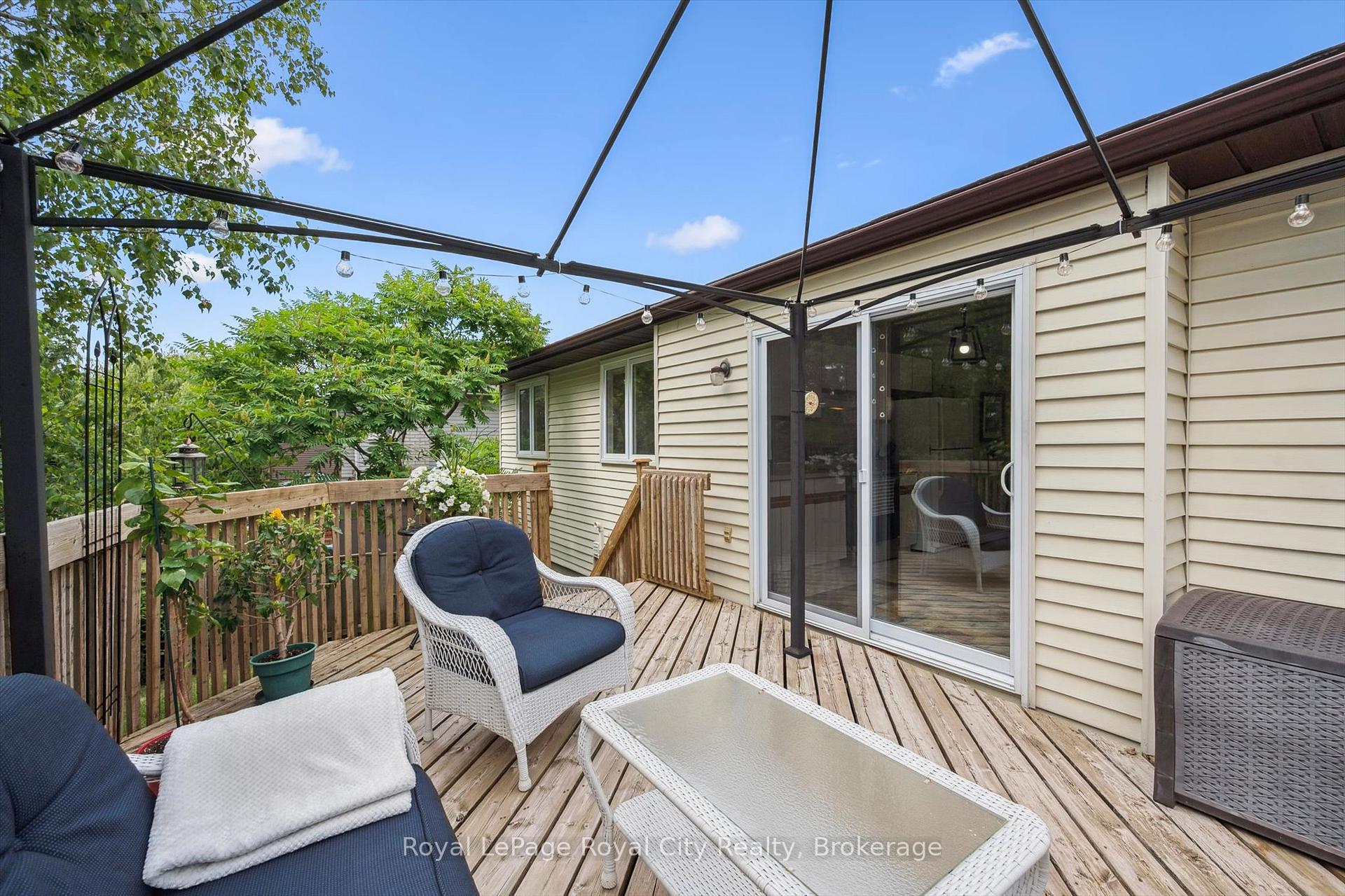 Photo 33 of 9 Dunhill Crescent, Guelph, Willow West/Sugarbush/West Acres — HOMEH