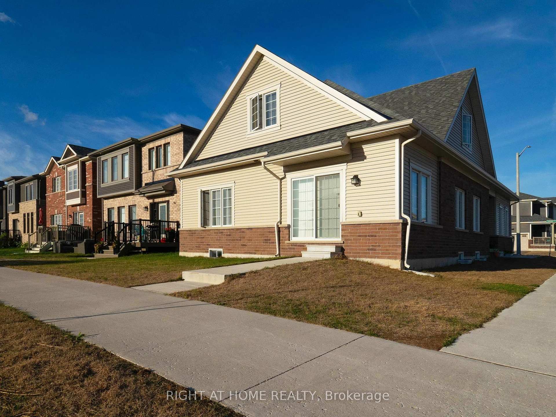 Front of 1 Harvest Crescent