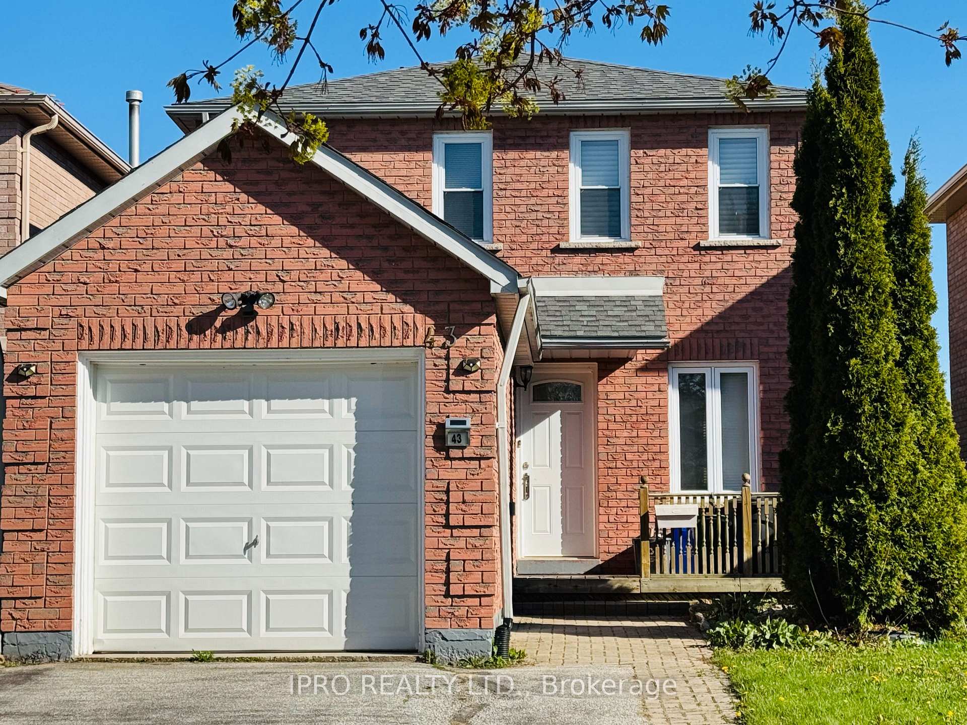 Front of 43 Delaney Crescent