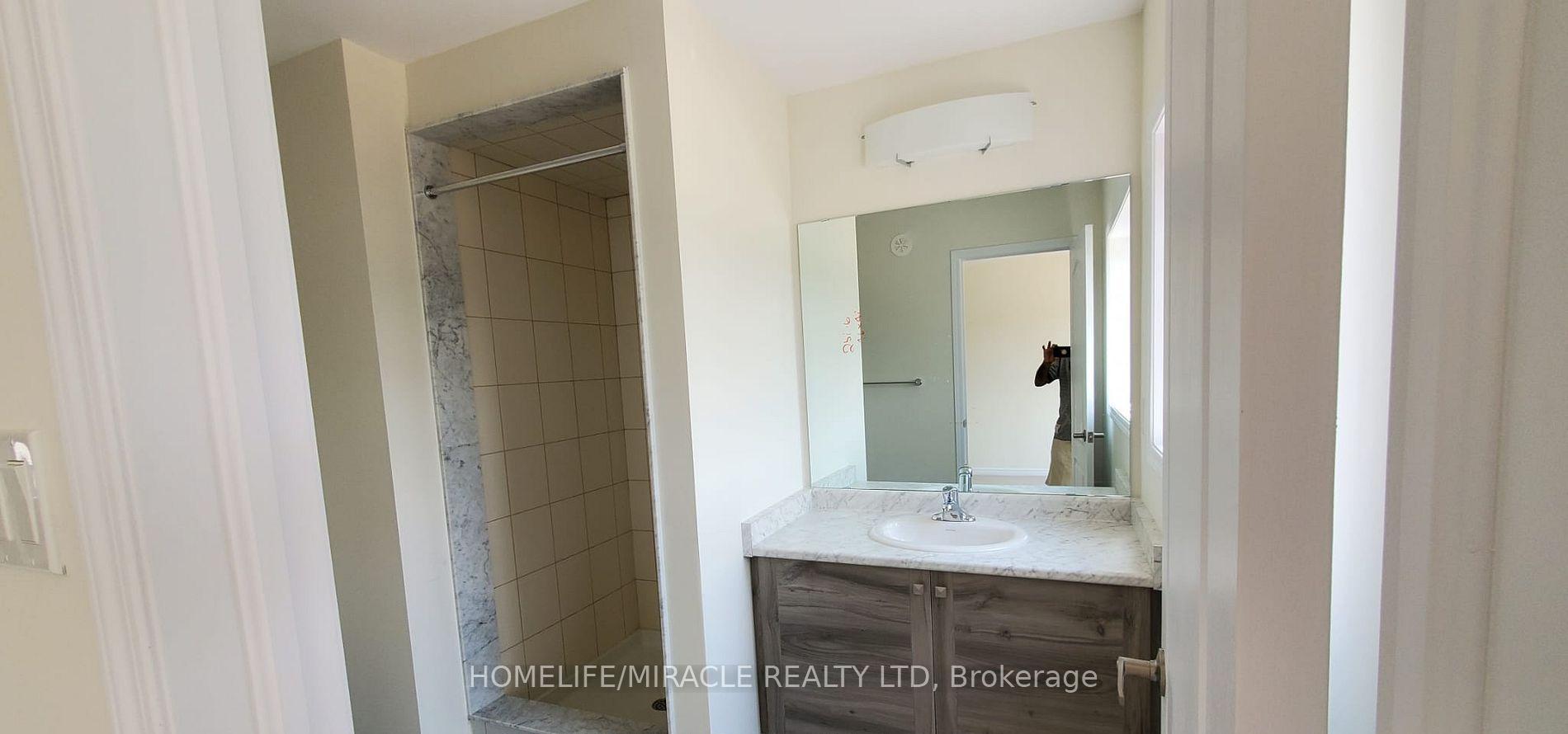 Photo 9 of 215 Gillespie Drive, Brantford — HOMEH
