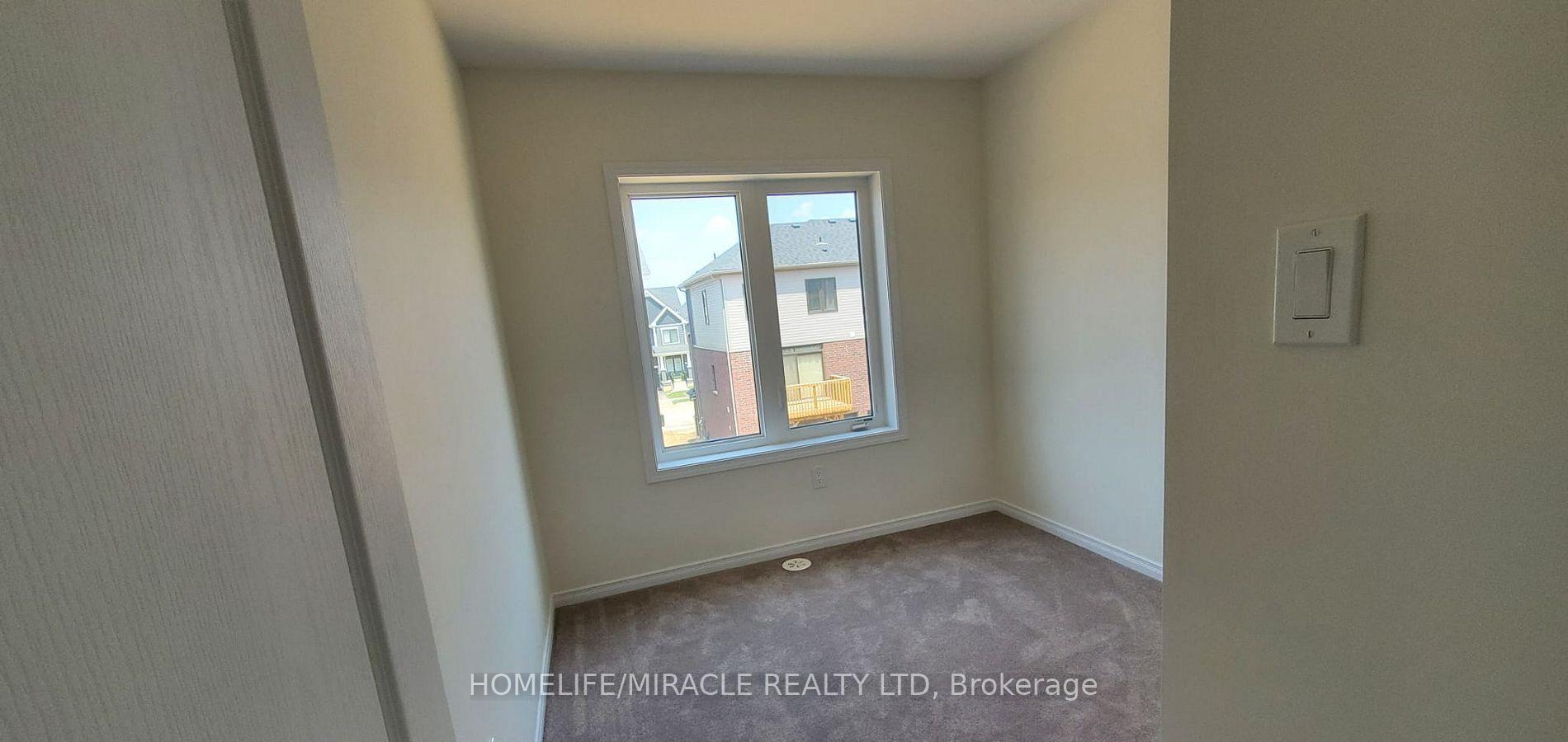 Photo 16 of 215 Gillespie Drive, Brantford — HOMEH