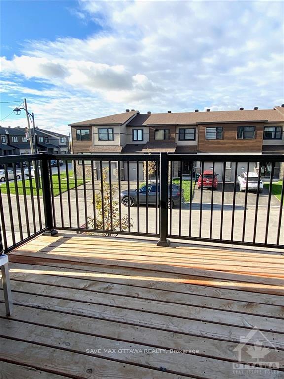 Photo 6 of 704 Doneraile Walk, Ottawa, Barrhaven - Half Moon Bay — HOMEH