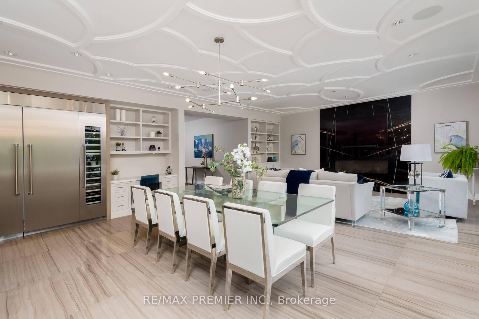 Photo 17 of 32 Sevilla Boulevard, Vaughan, Kleinburg — HOMEH