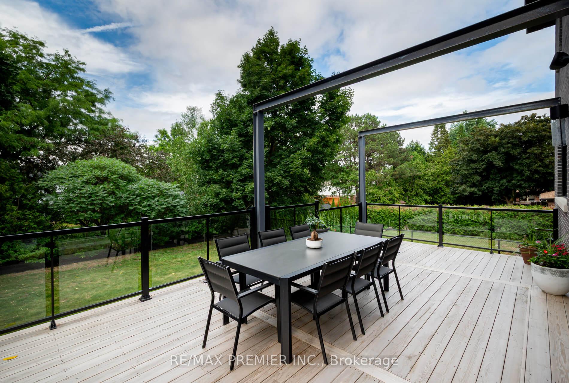 Photo 43 of 32 Sevilla Boulevard, Vaughan, Kleinburg — HOMEH