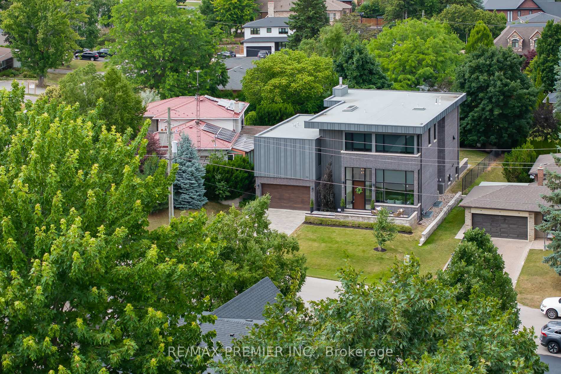 Photo 48 of 32 Sevilla Boulevard, Vaughan, Kleinburg — HOMEH