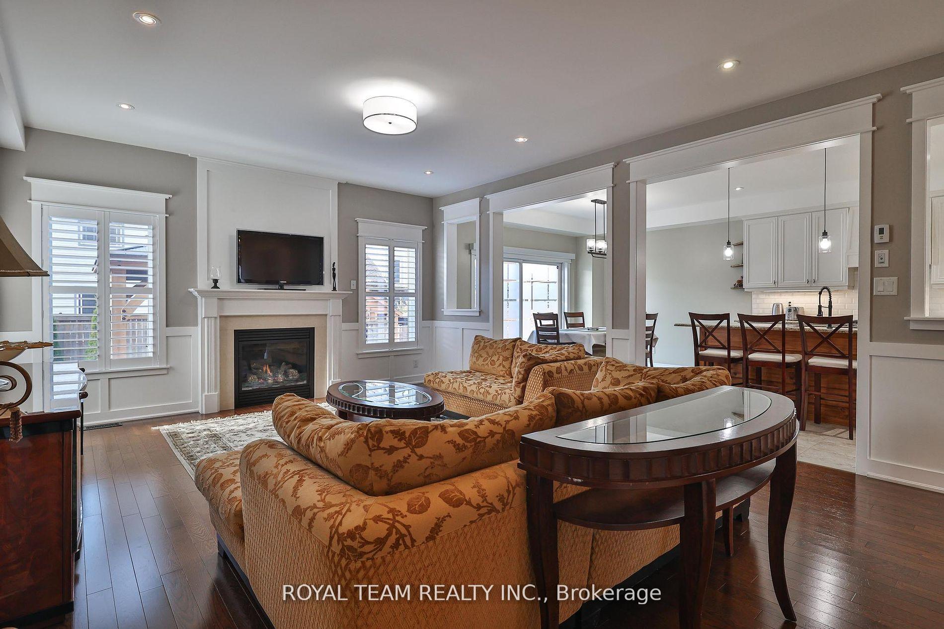Photo 6 of 84 Wyndham Circle, Georgina, Sutton & Jackson's Point — HOMEH