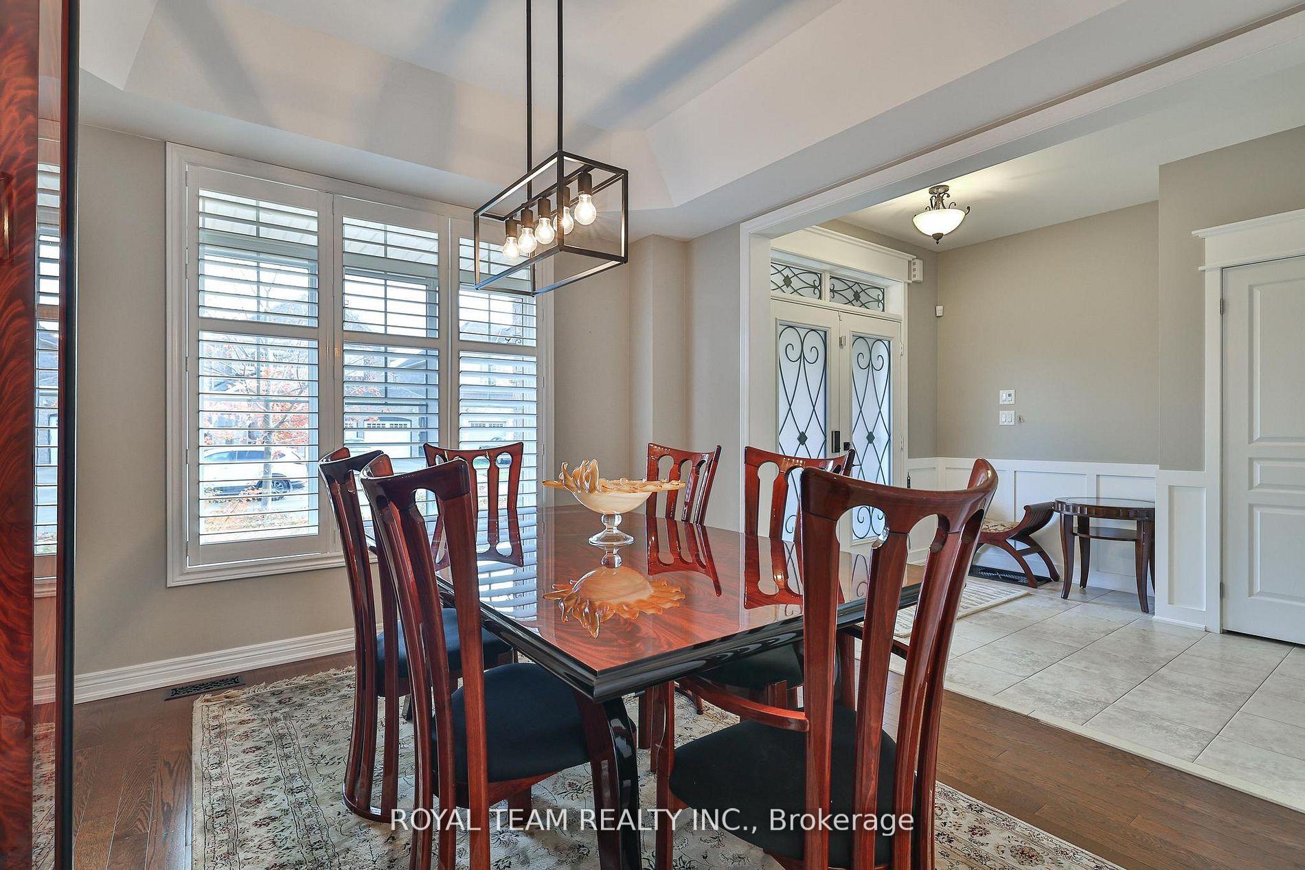 Photo 14 of 84 Wyndham Circle, Georgina, Sutton & Jackson's Point — HOMEH