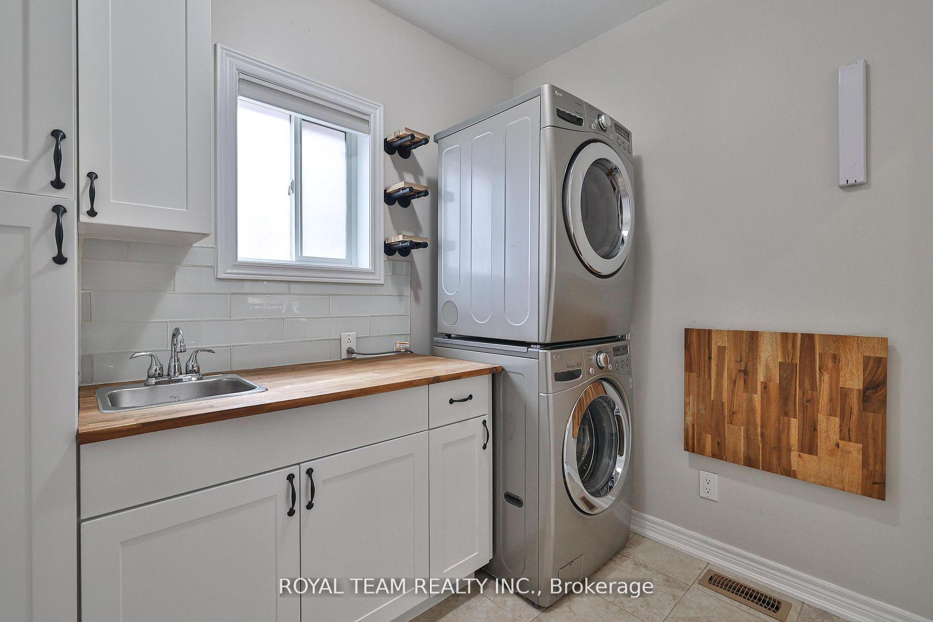 Photo 18 of 84 Wyndham Circle, Georgina, Sutton & Jackson's Point — HOMEH