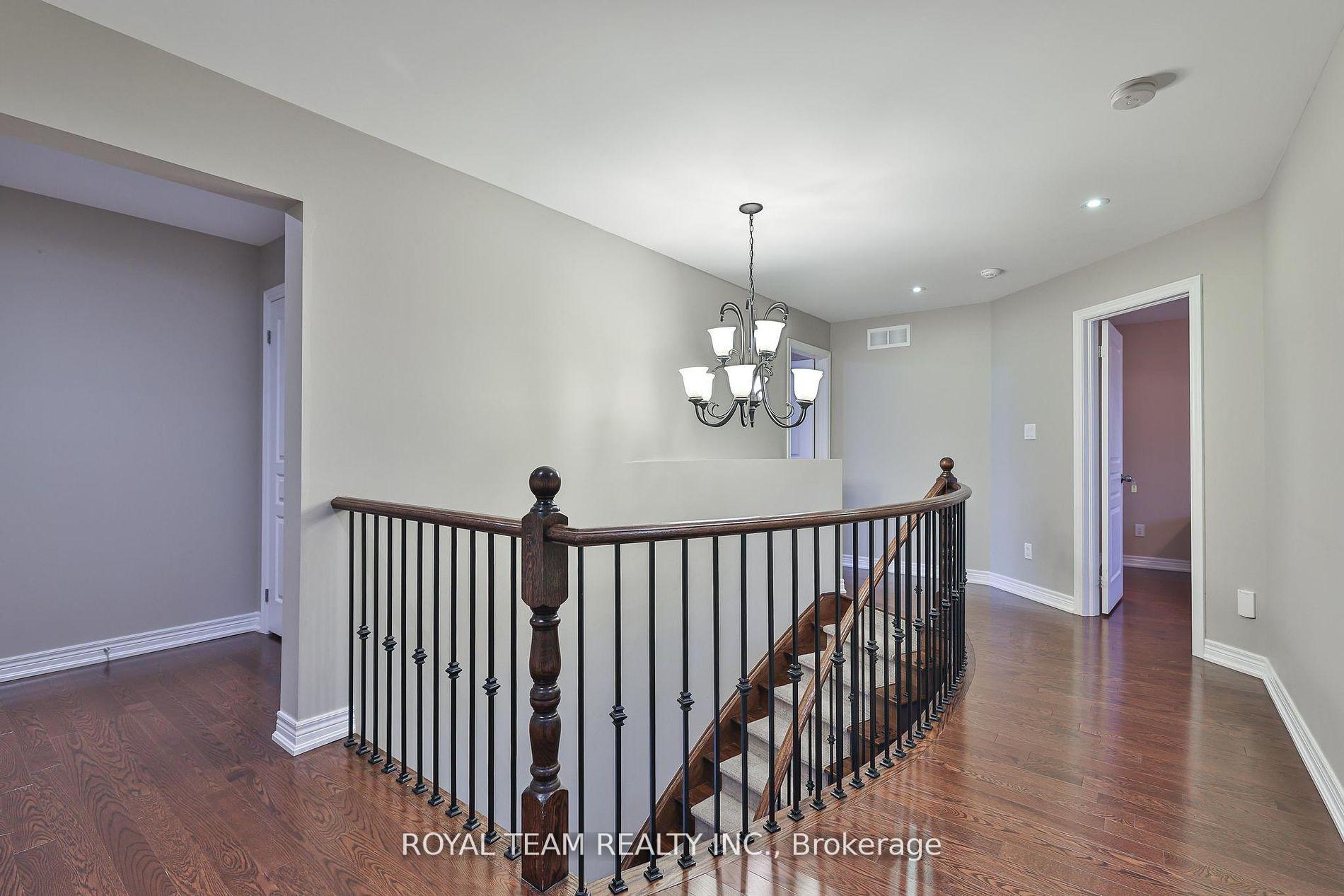 Photo 20 of 84 Wyndham Circle, Georgina, Sutton & Jackson's Point — HOMEH