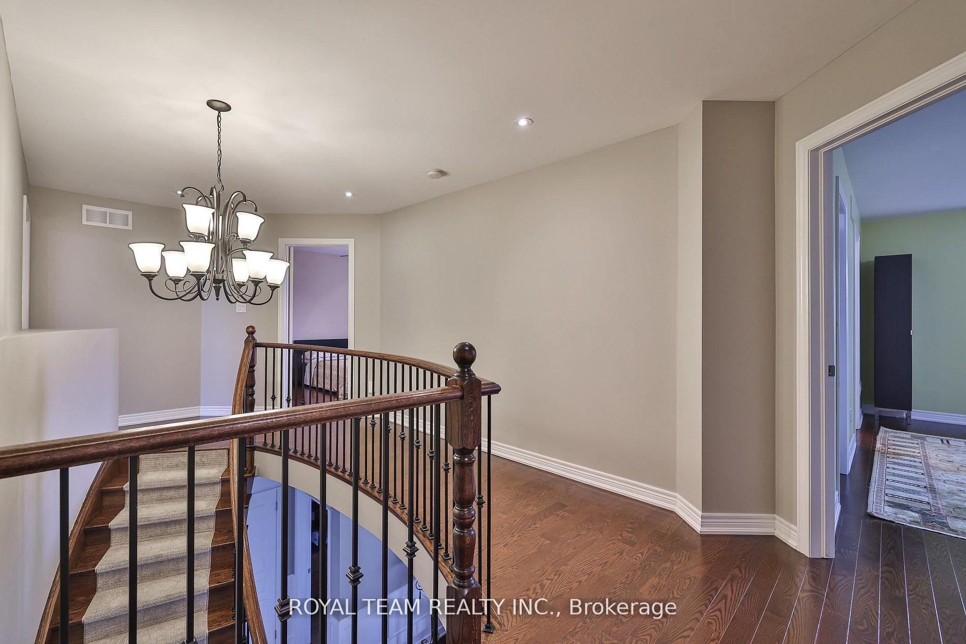 Photo 29 of 84 Wyndham Circle, Georgina, Sutton & Jackson's Point — HOMEH