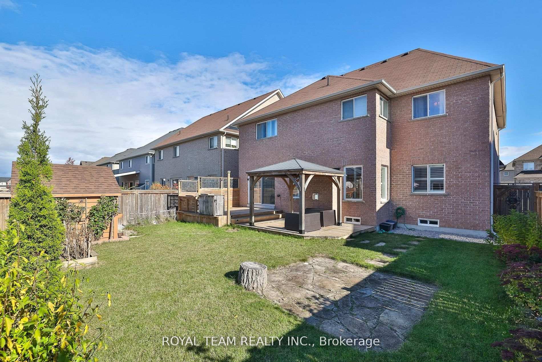 Photo 35 of 84 Wyndham Circle, Georgina, Sutton & Jackson's Point — HOMEH